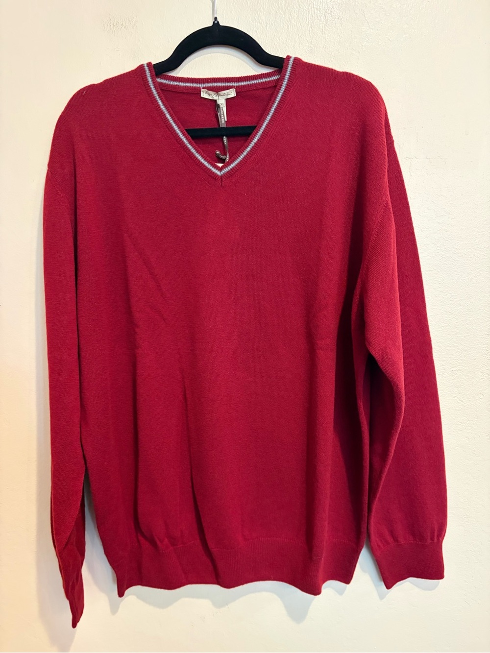 Handsome Dark Red 100% Cashmere Men’s Sweater, NWT XXL, Italian Made